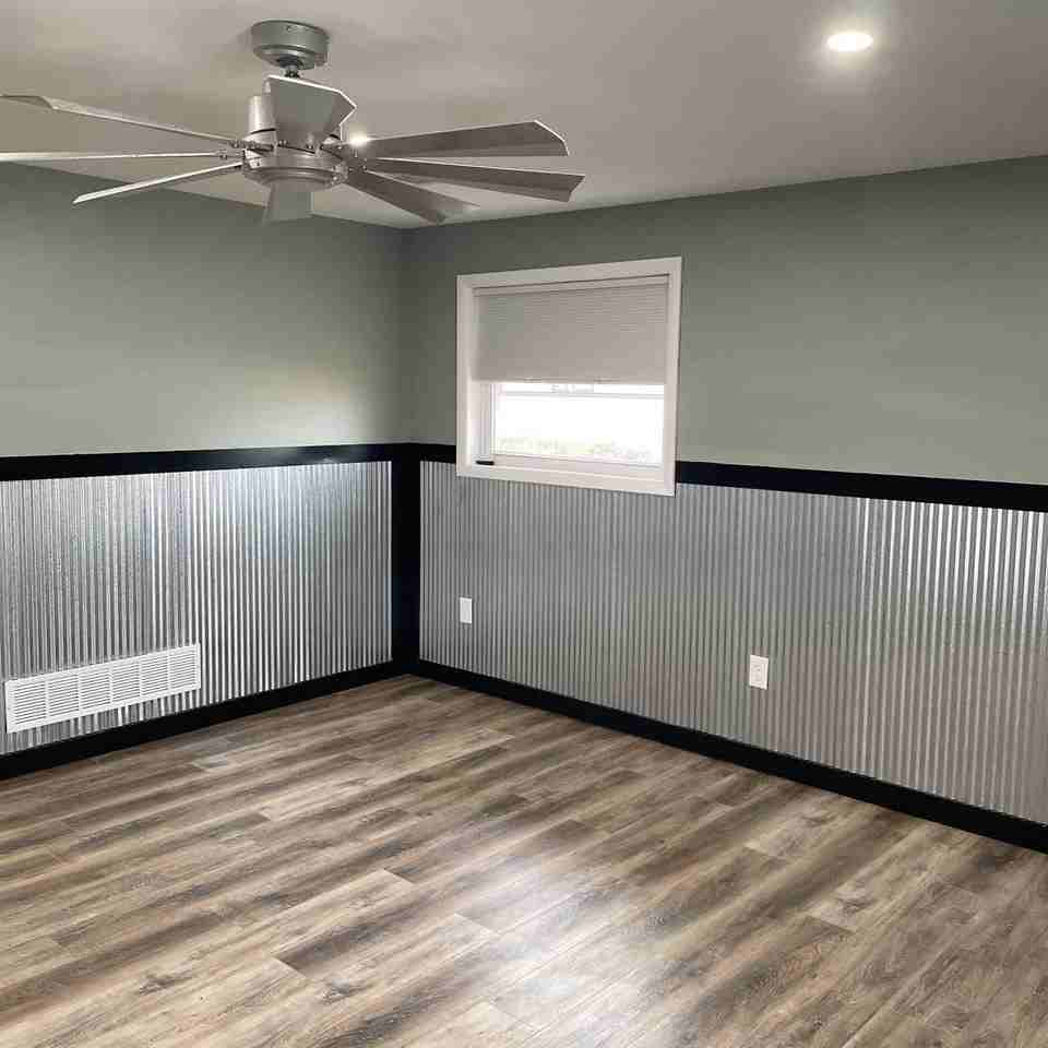 2224 Oakwood Dr #1 - Photo 3 of 50