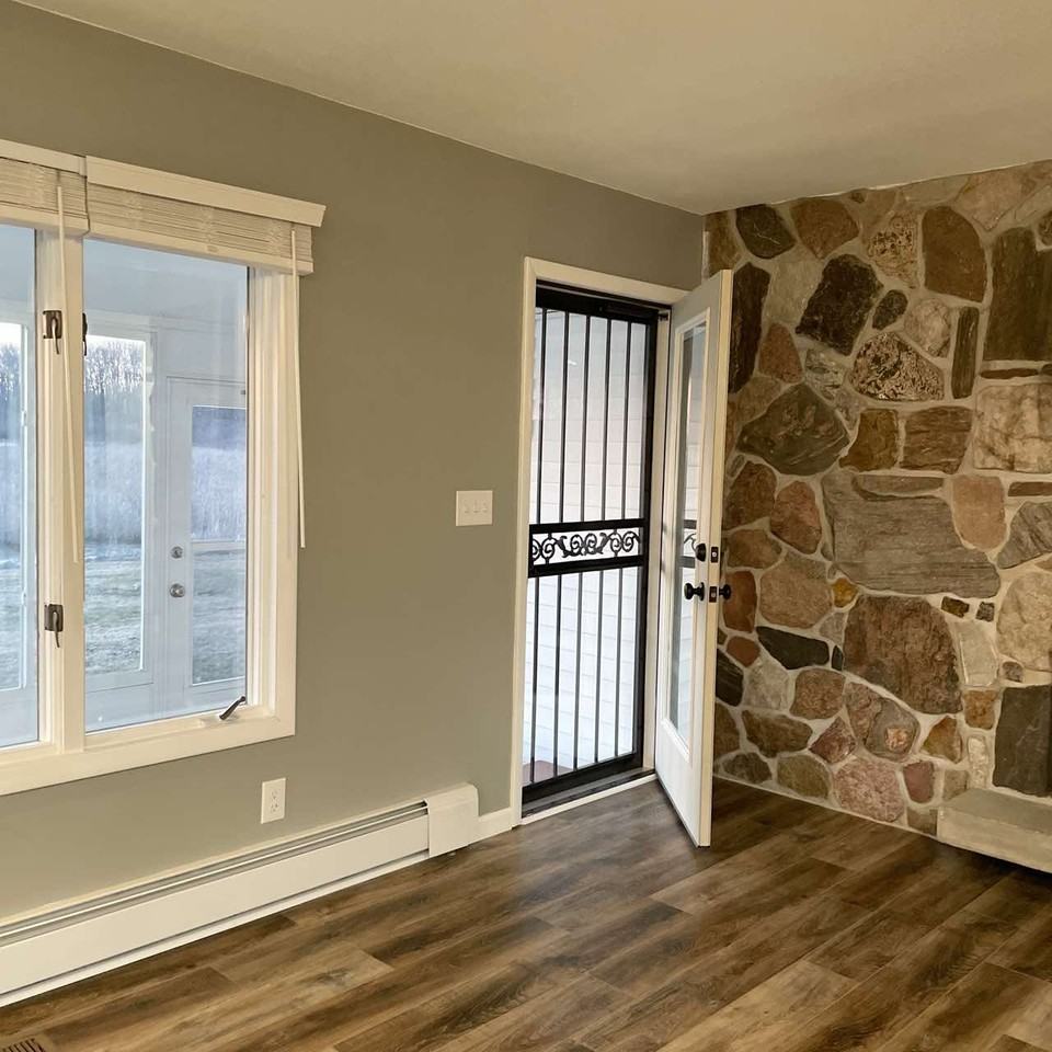 2224 Oakwood Dr #1 - Photo 5 of 50