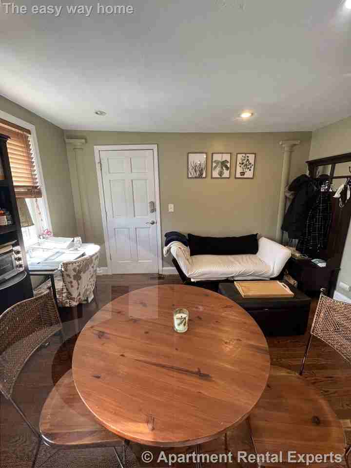 735 Somerville Ave #1 - Photo 2 of 13