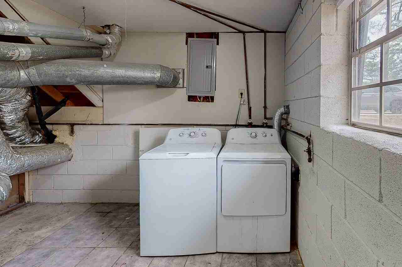 Paul Ct - Photo 7 of 14