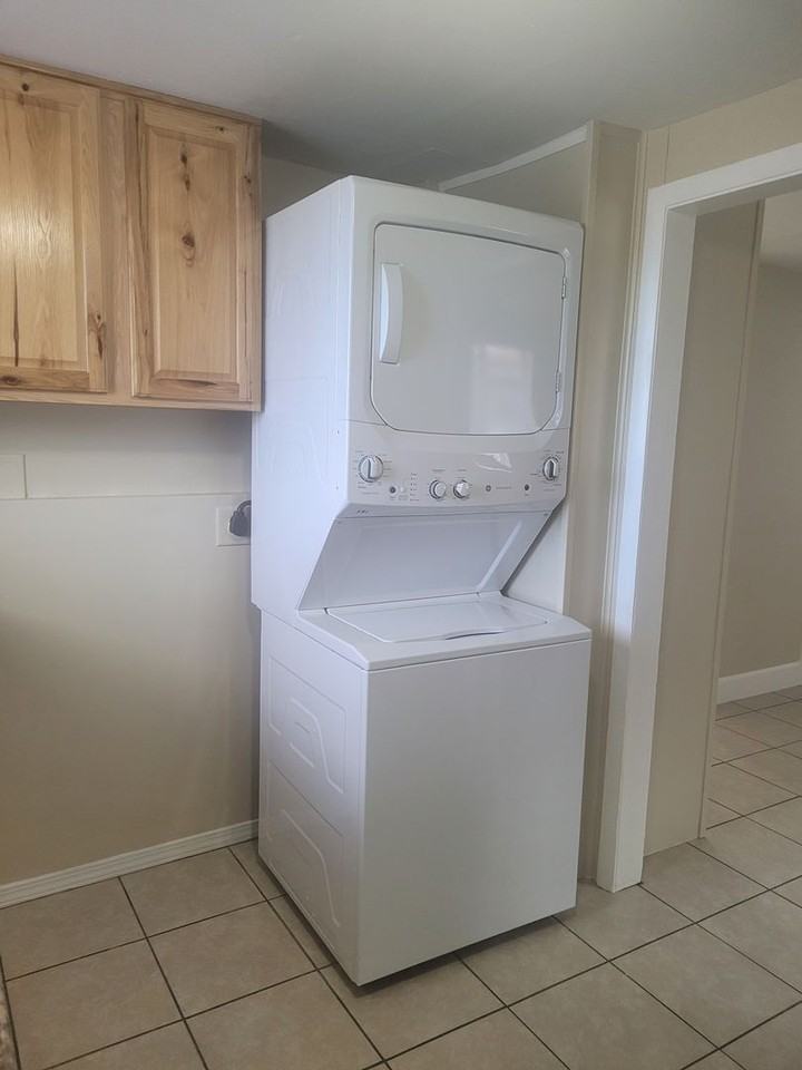 1015 E 6th Ave - Photo 2 of 10