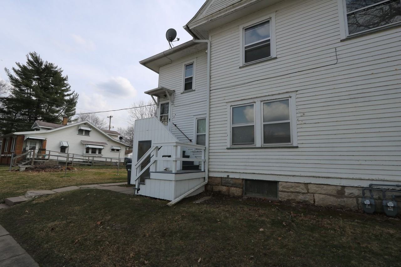 502, 502 1/2 S Leebrick St., Burlington, IA 52601 - Photo 2 of 12