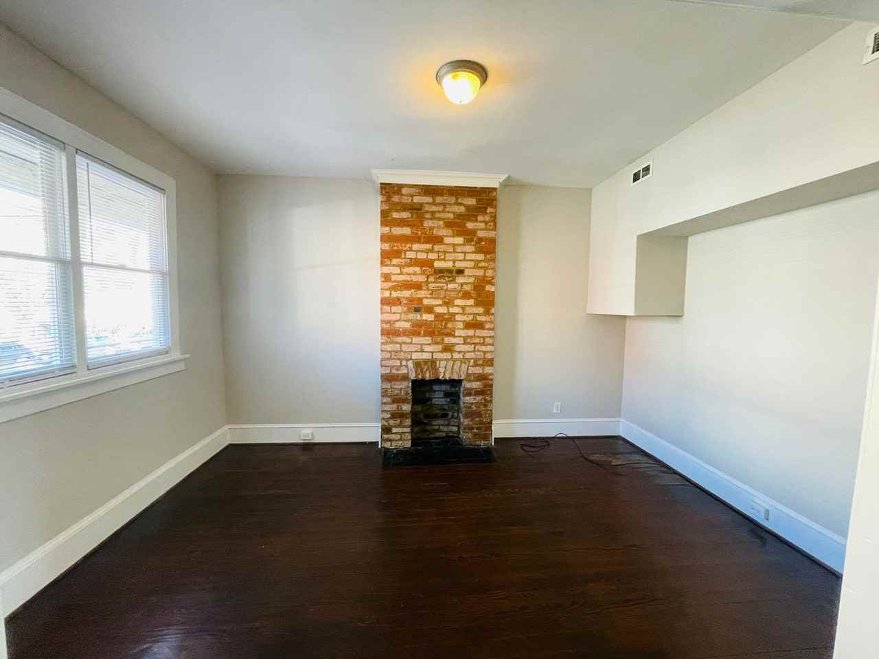 307 N 33rd St - Photo 2 of 13