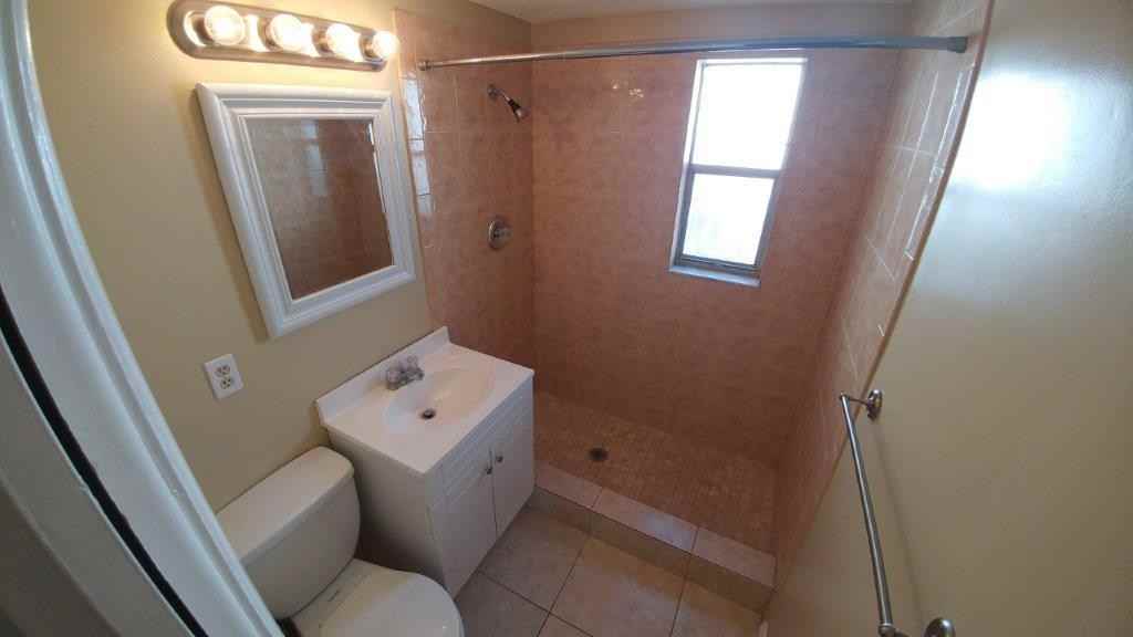 7635 Judith Cres - Photo 5 of 9