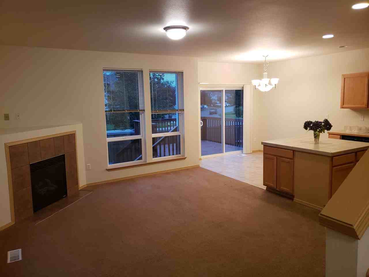 18225 113th Ave E - Photo 3 of 23