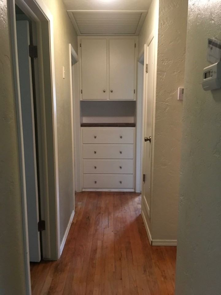 110 Oleander Cir - Photo 3 of 24