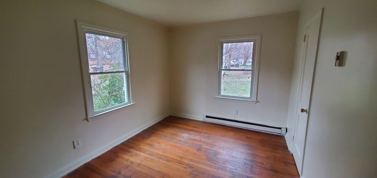1721 Boone St - Photo 5 of 8
