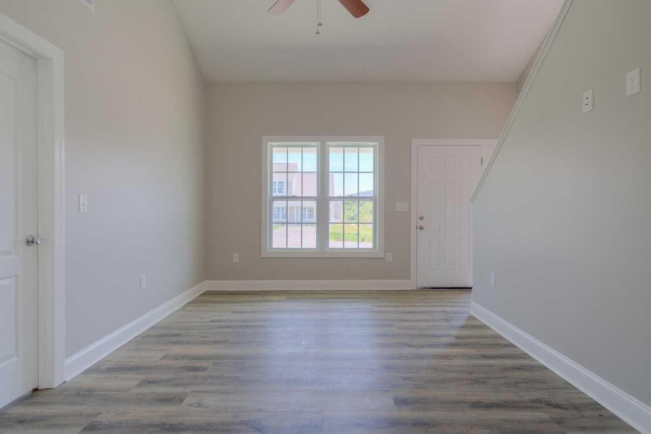 495 Pin Oak Dr Nw - Photo 5 of 25
