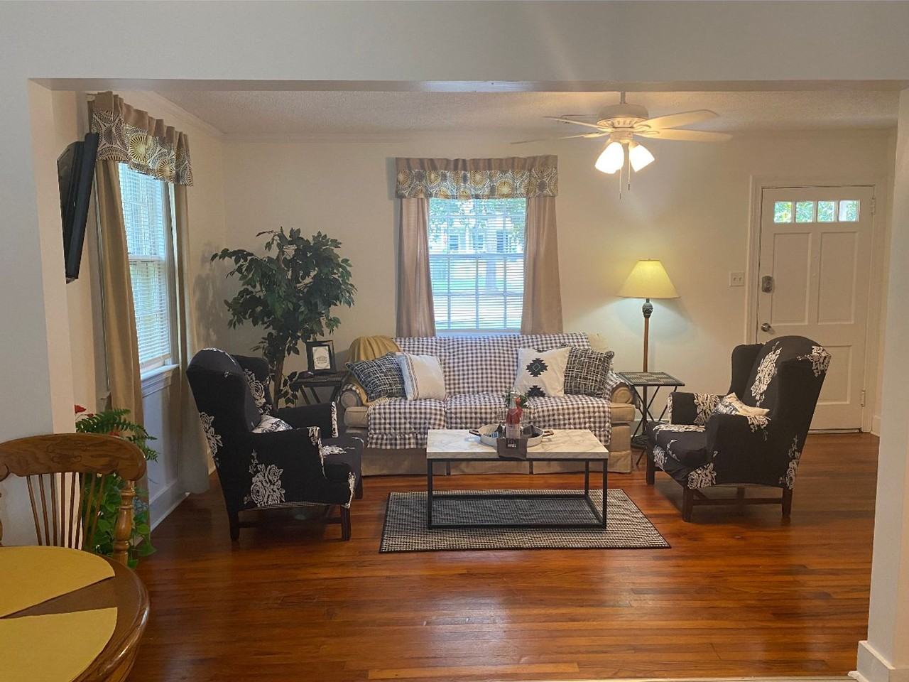 103 N Laurel St #A - Photo 5 of 8