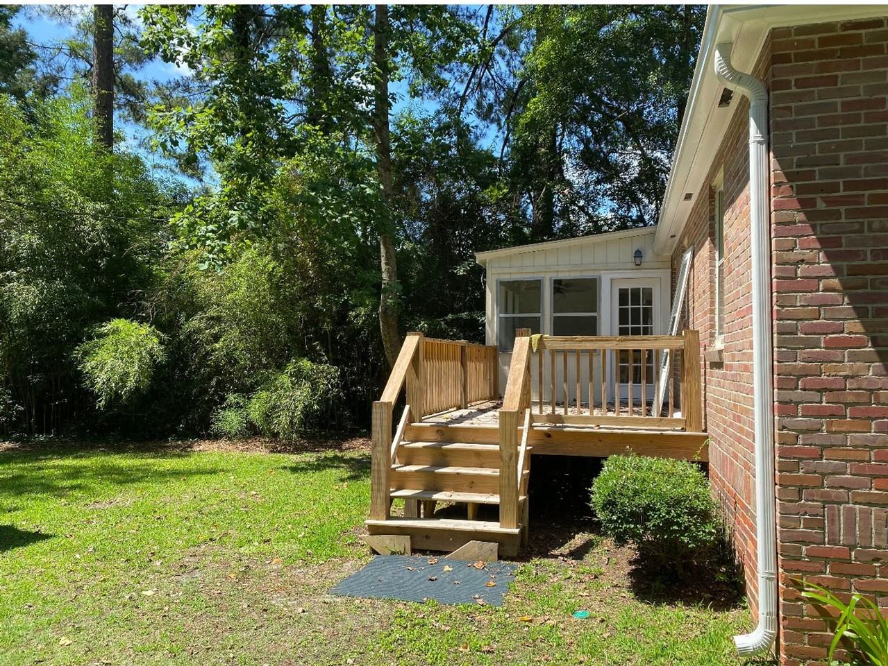 103 N Laurel St #A - Photo 7 of 8