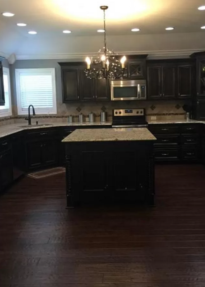 4347 Kenilworth Cir - Photo 4 of 8