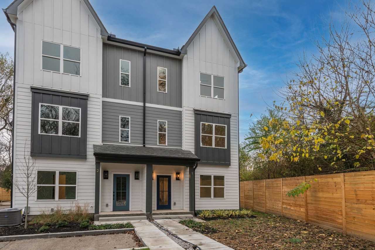 862 W Sharpe Ave #1