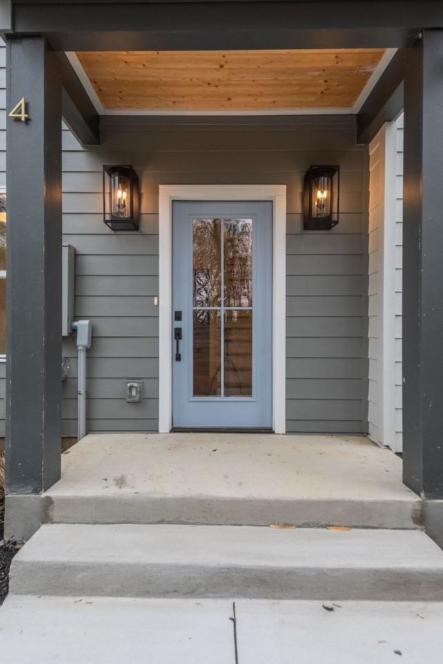 862 W Sharpe Ave #4 - Photo 2 of 31