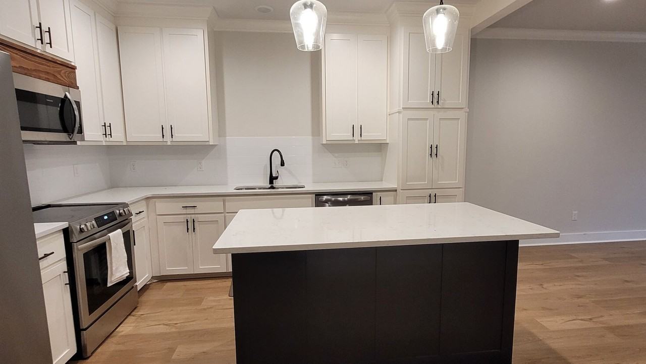 8739 Lockhart Rd - Photo 2 of 9