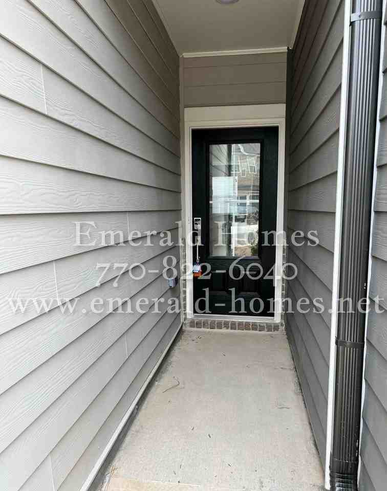 5316 Melbourne Ln - Photo 3 of 35