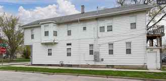 JCM 2047 W 6th St - Photo 1 of 1