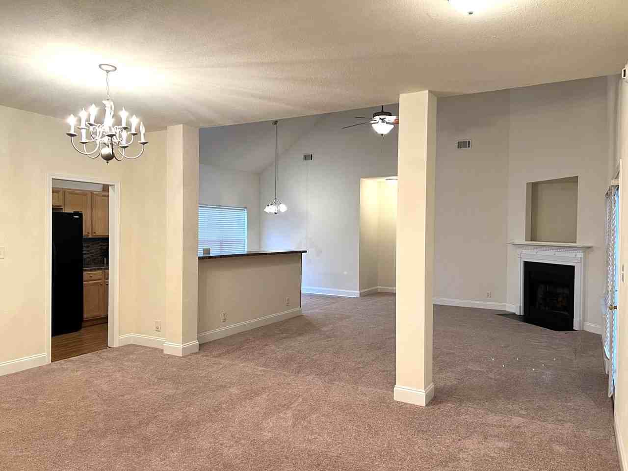 447 Apple Blossom Way - Photo 2 of 31