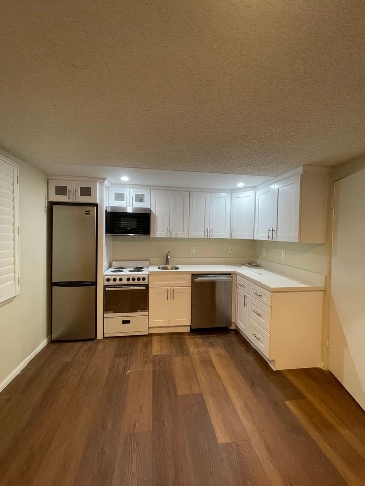 714 Ocean - Photo 7 of 43