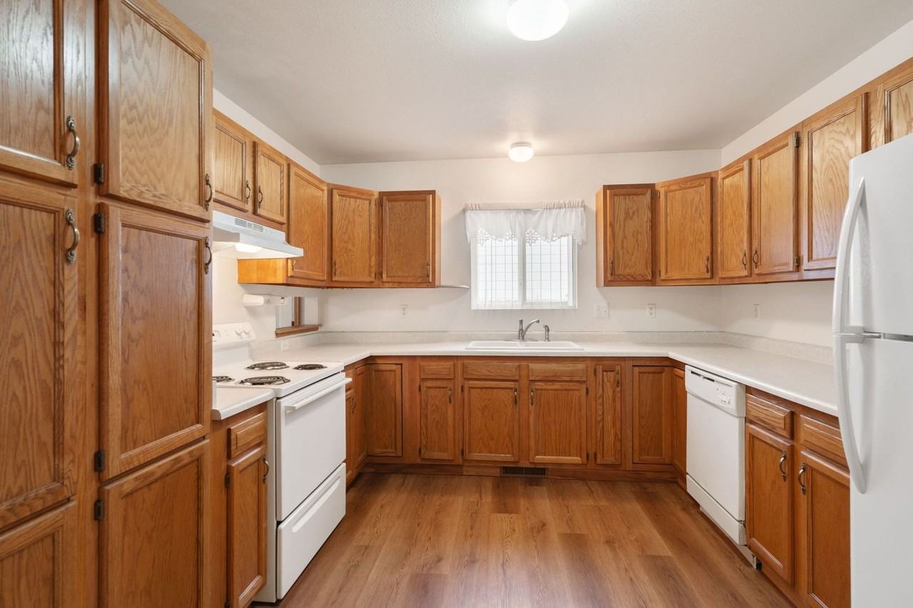3809 Hamilton Ave - Photo 6 of 18