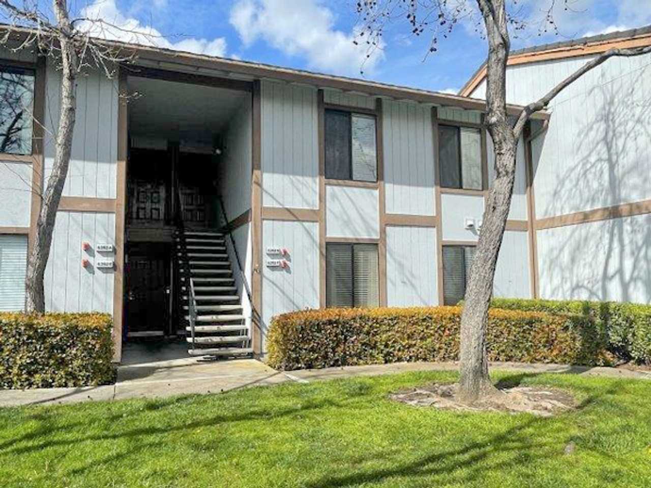 6282 Joaquin Murieta Ave - Photo 2 of 21