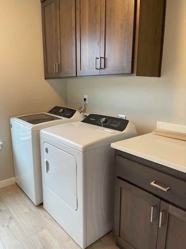 Duplex Homes in Desirable North Keizer Neighborhood - Photo 2 of 20