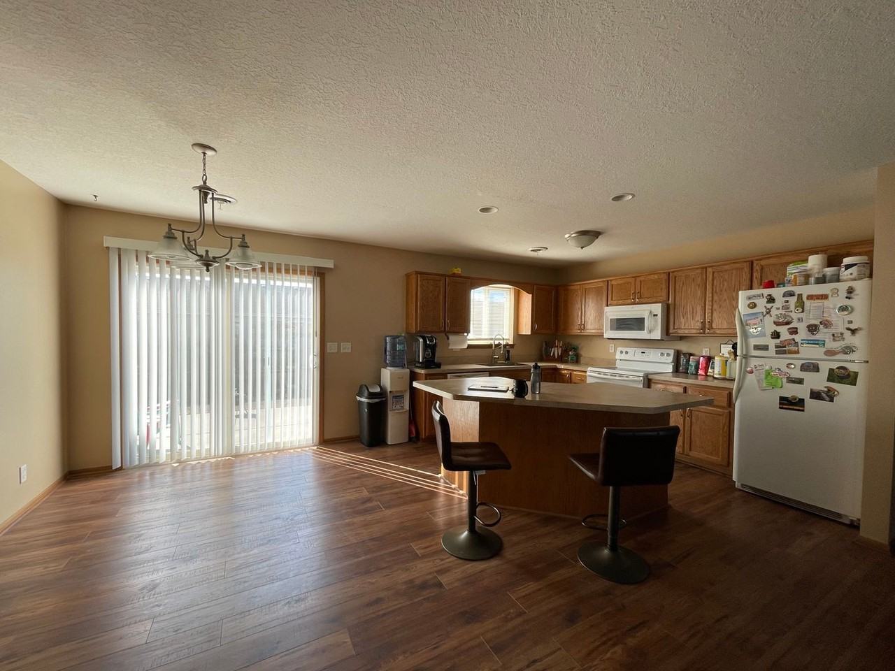 317 Brookway Dr - Photo 3 of 15