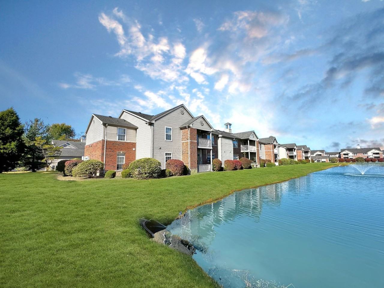 8582 Lincoln Ave - Photo 7 of 27