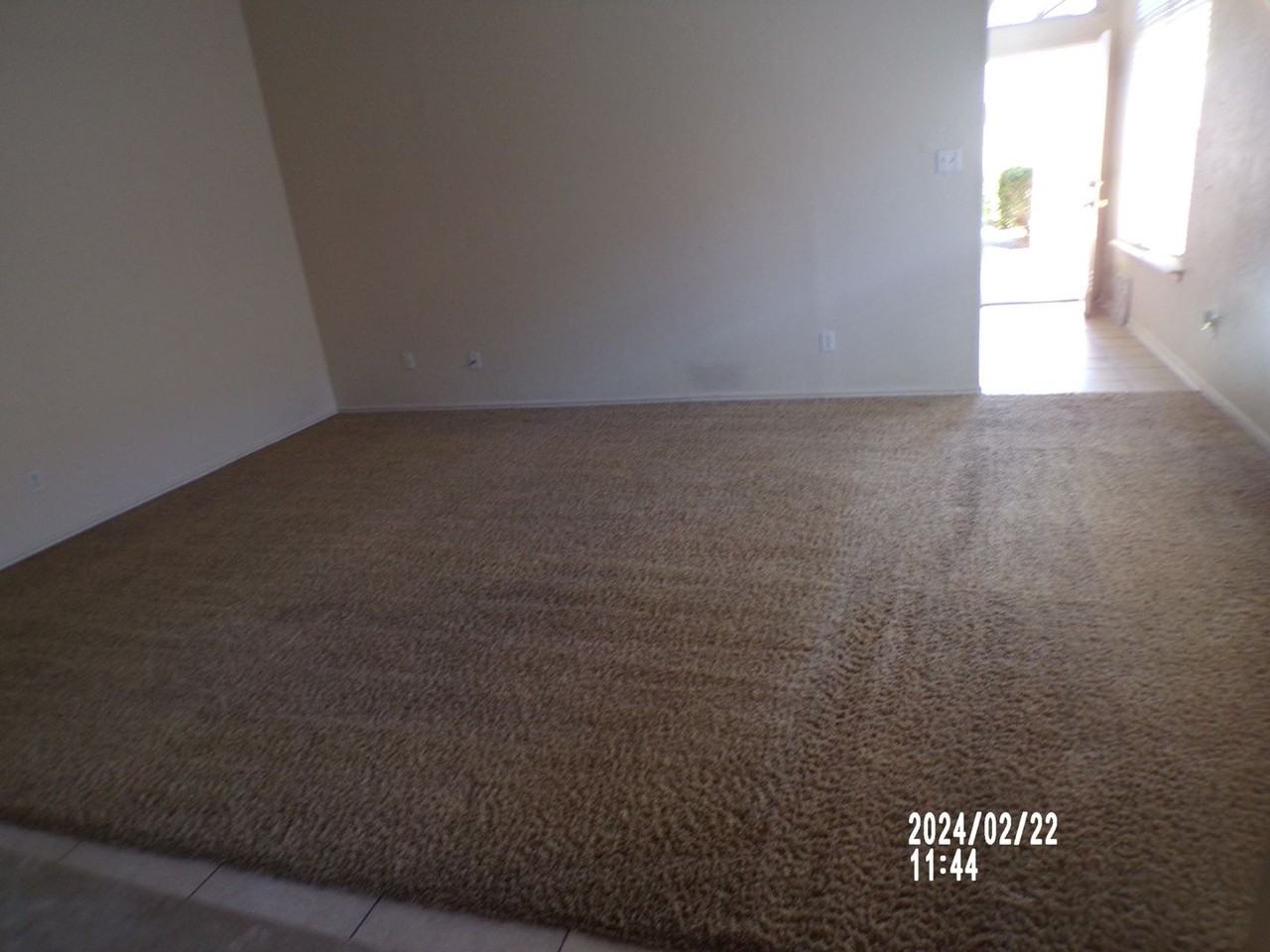 514 Nw Ferris Ave #A - Photo 4 of 17