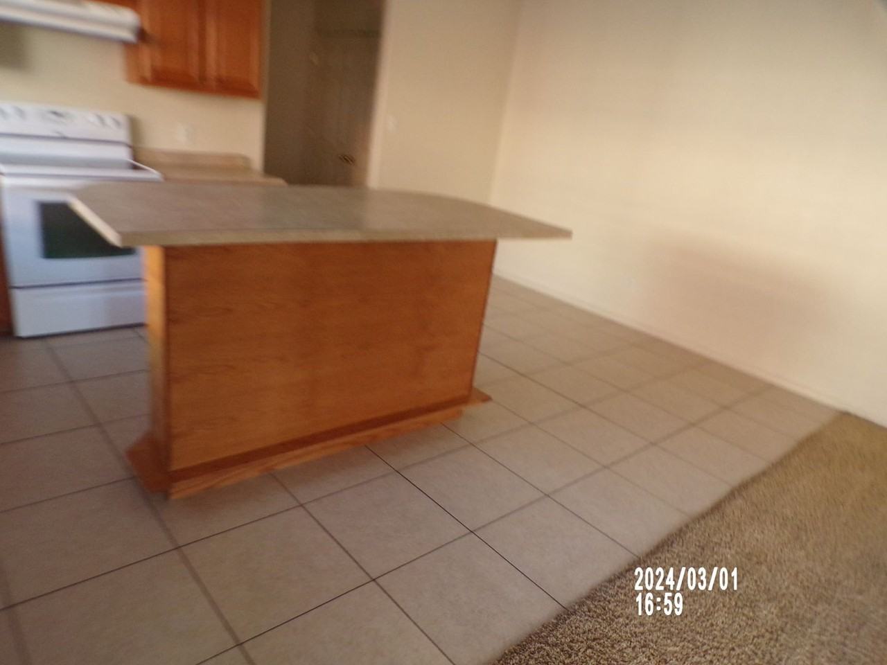 514 Nw Ferris Ave #A - Photo 7 of 17