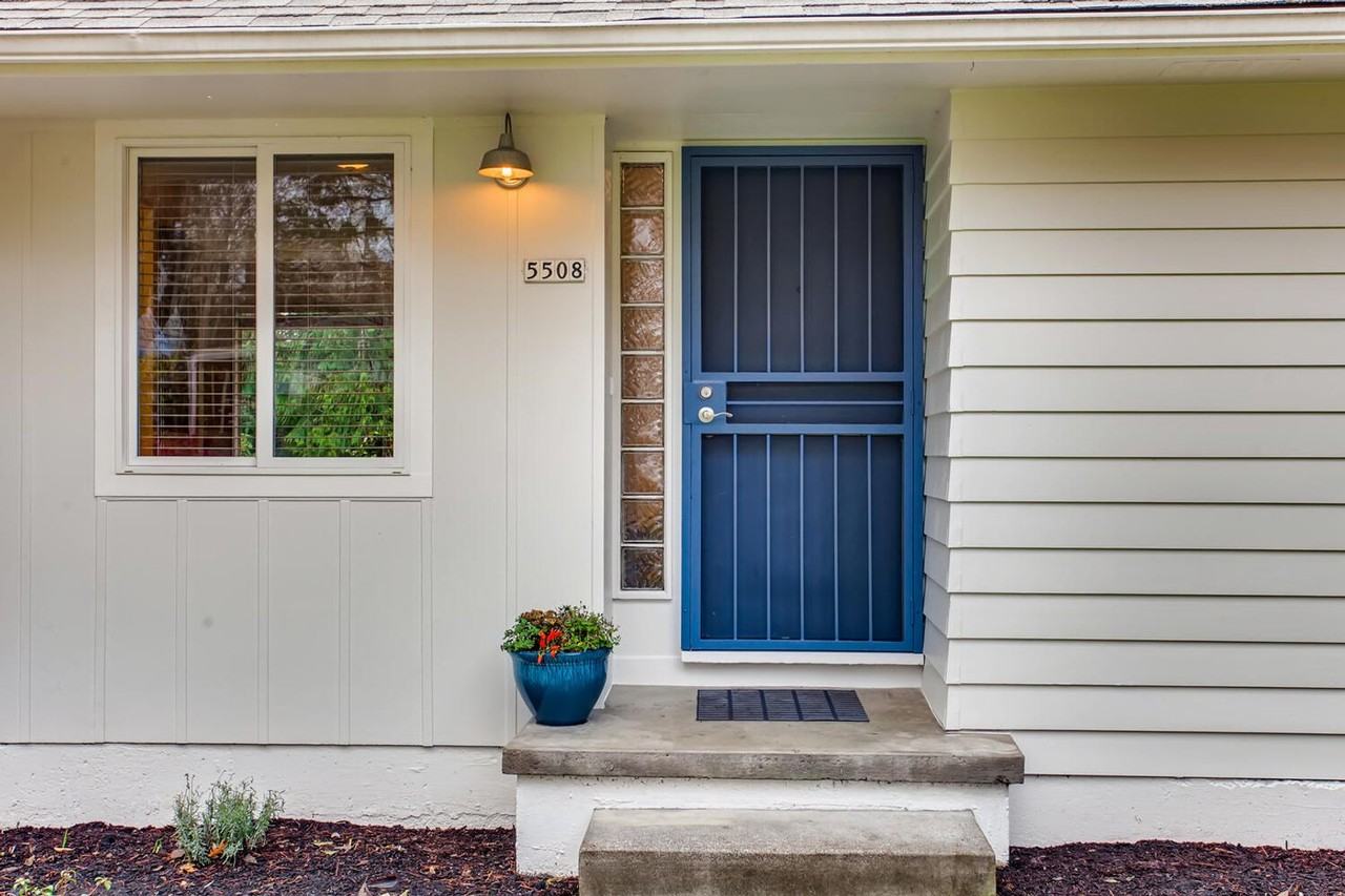 5508 Sw Nebraska St - Photo 3 of 28