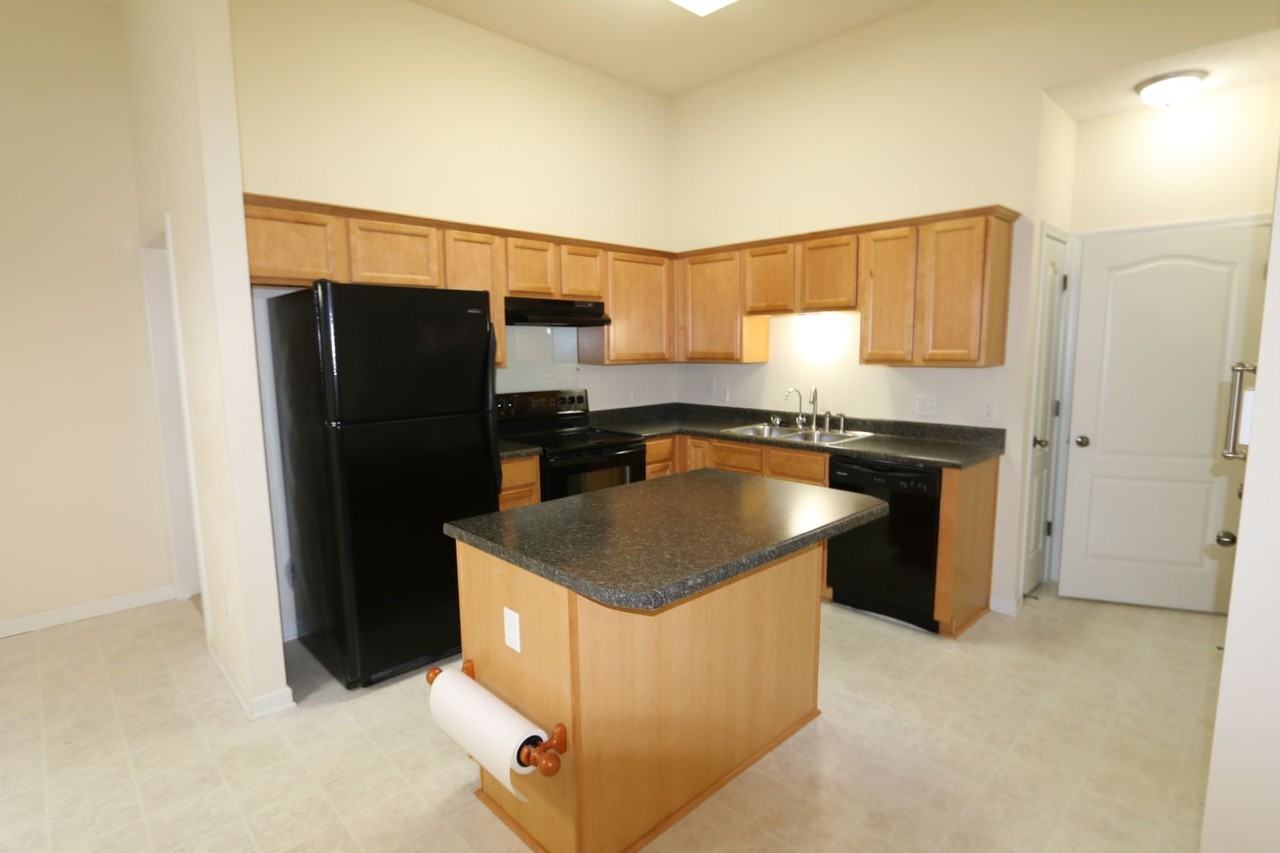 8579 Napoli Dr - Photo 5 of 13