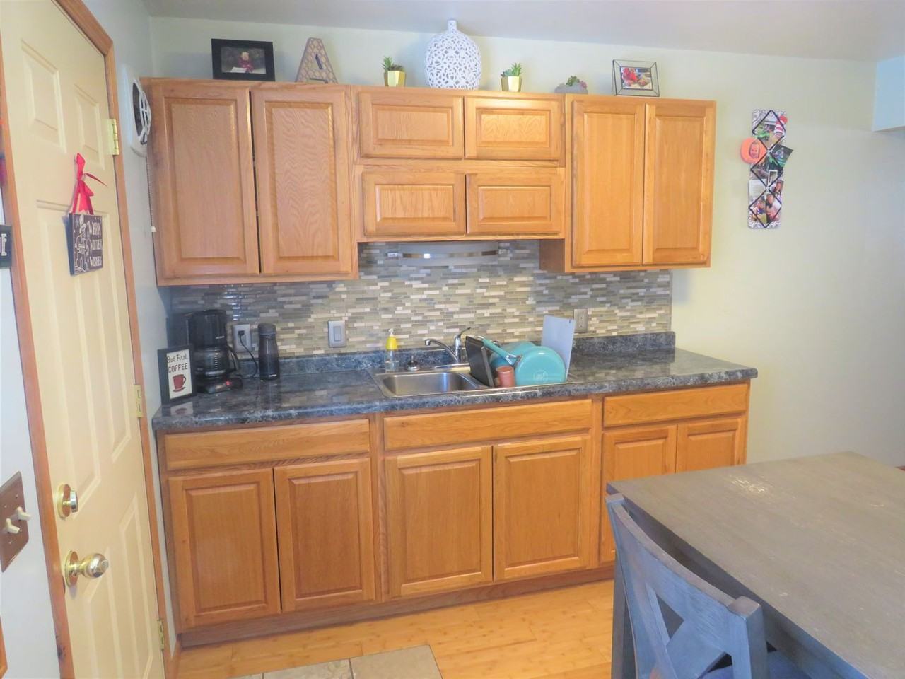 3021 Blakeley Ave - Photo 3 of 11
