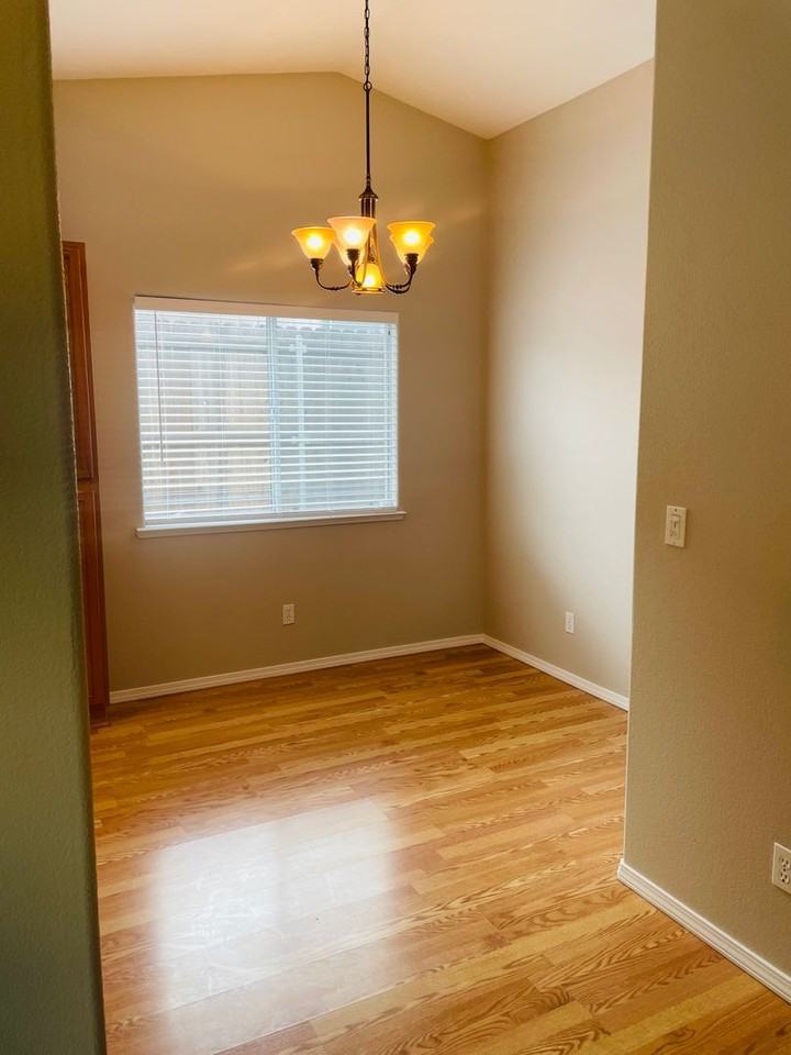 5716 Mist Ct - Photo 3 of 16