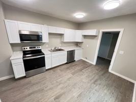 featured image of 428 W Locust St