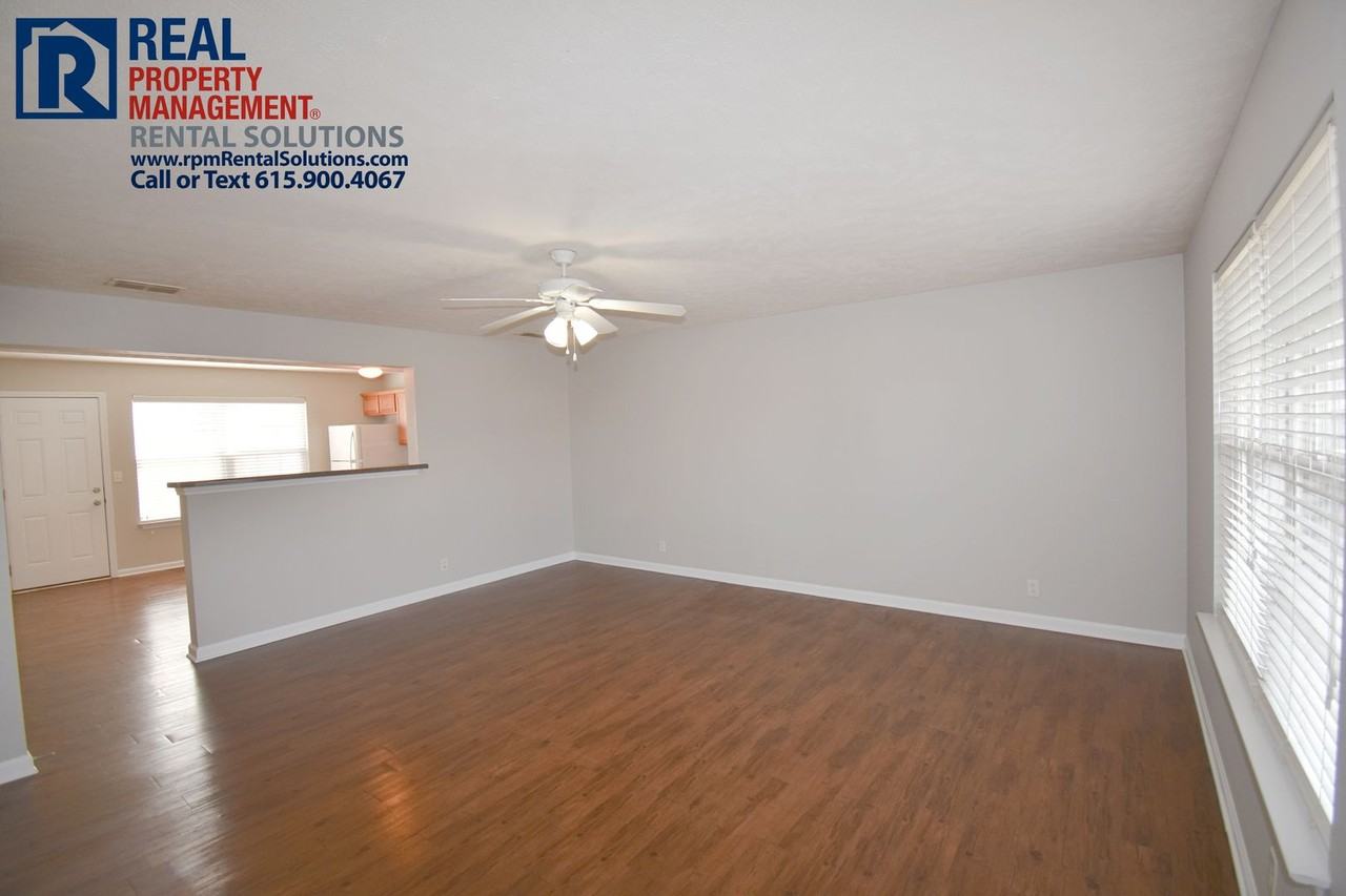 215 Indian Park Dr - Photo 5 of 18