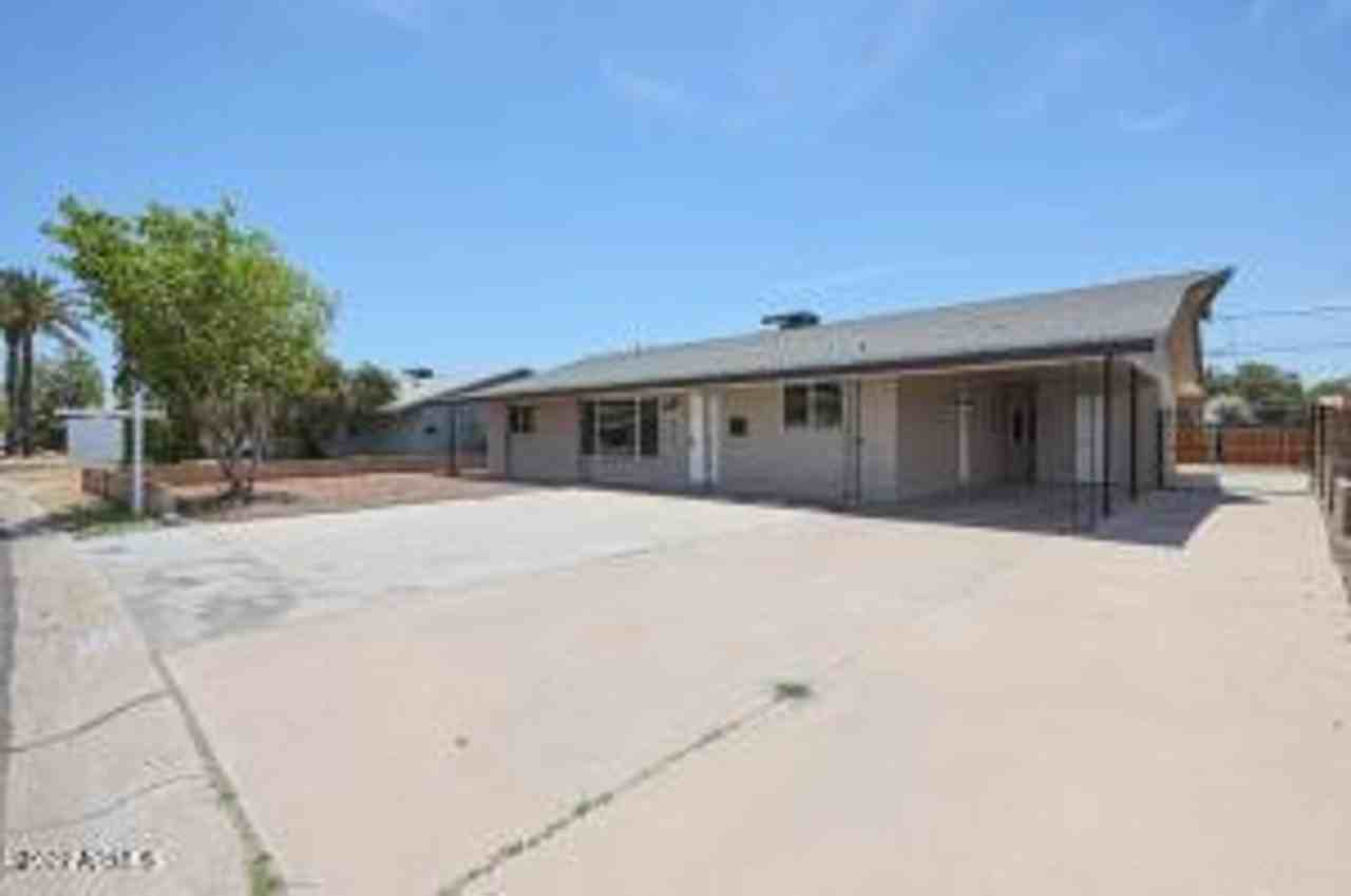 3315 W Pierson St - Photo 2 of 22