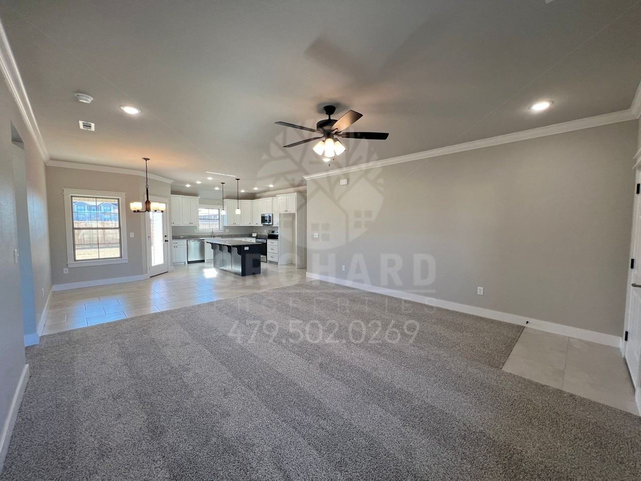 1904 E Hudson Dr - Photo 3 of 19