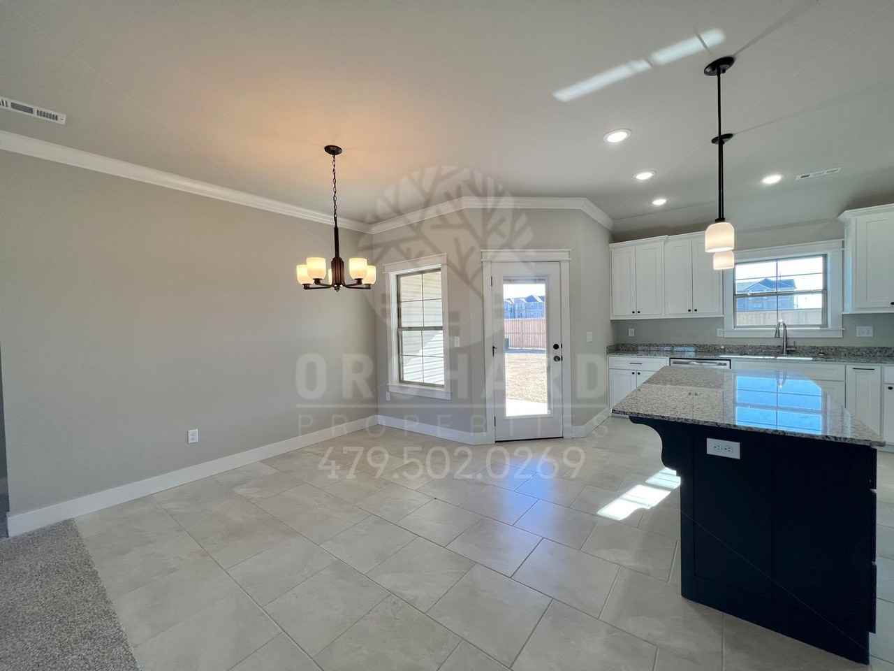 1904 E Hudson Dr - Photo 7 of 19