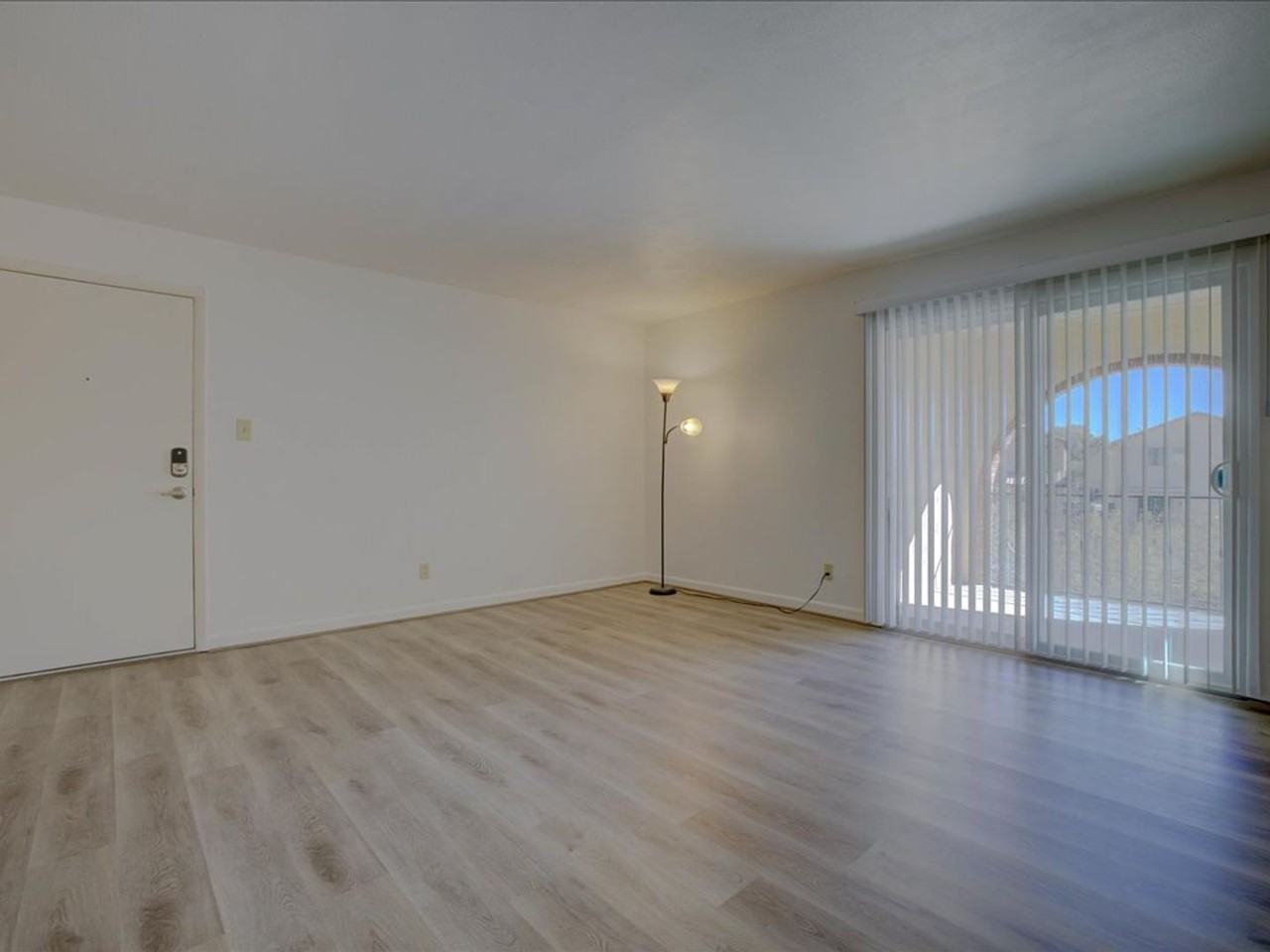 6312 N Barcelona Ln #608 - Photo 4 of 17