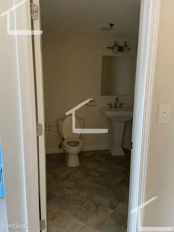 15A Beacon St - Photo 3 of 9