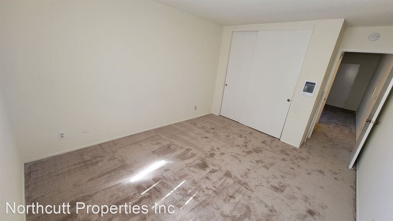 4410 Marlborough Ave. - Photo 2 of 10