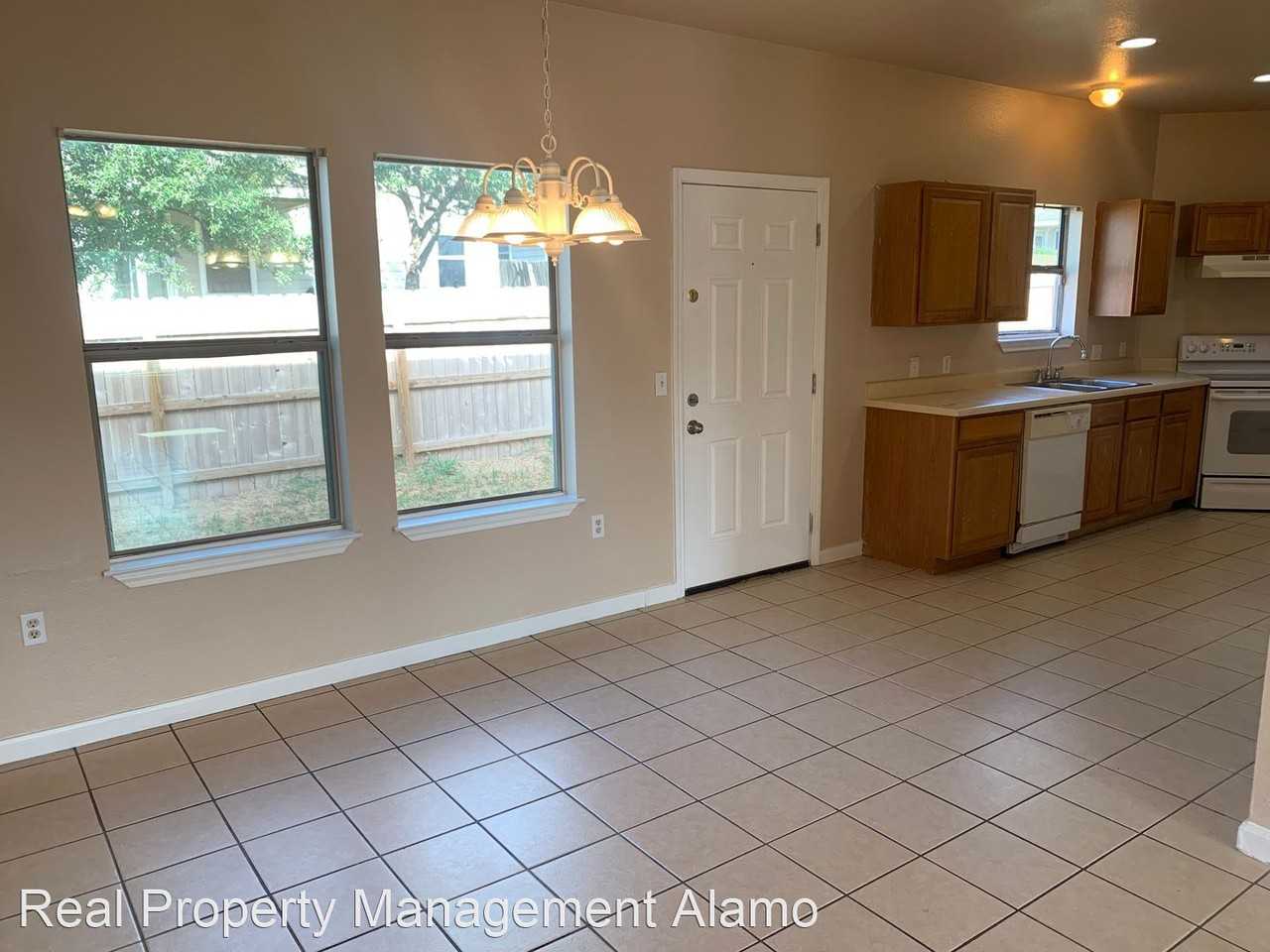 6911 Hallie Rdg - Photo 2 of 23