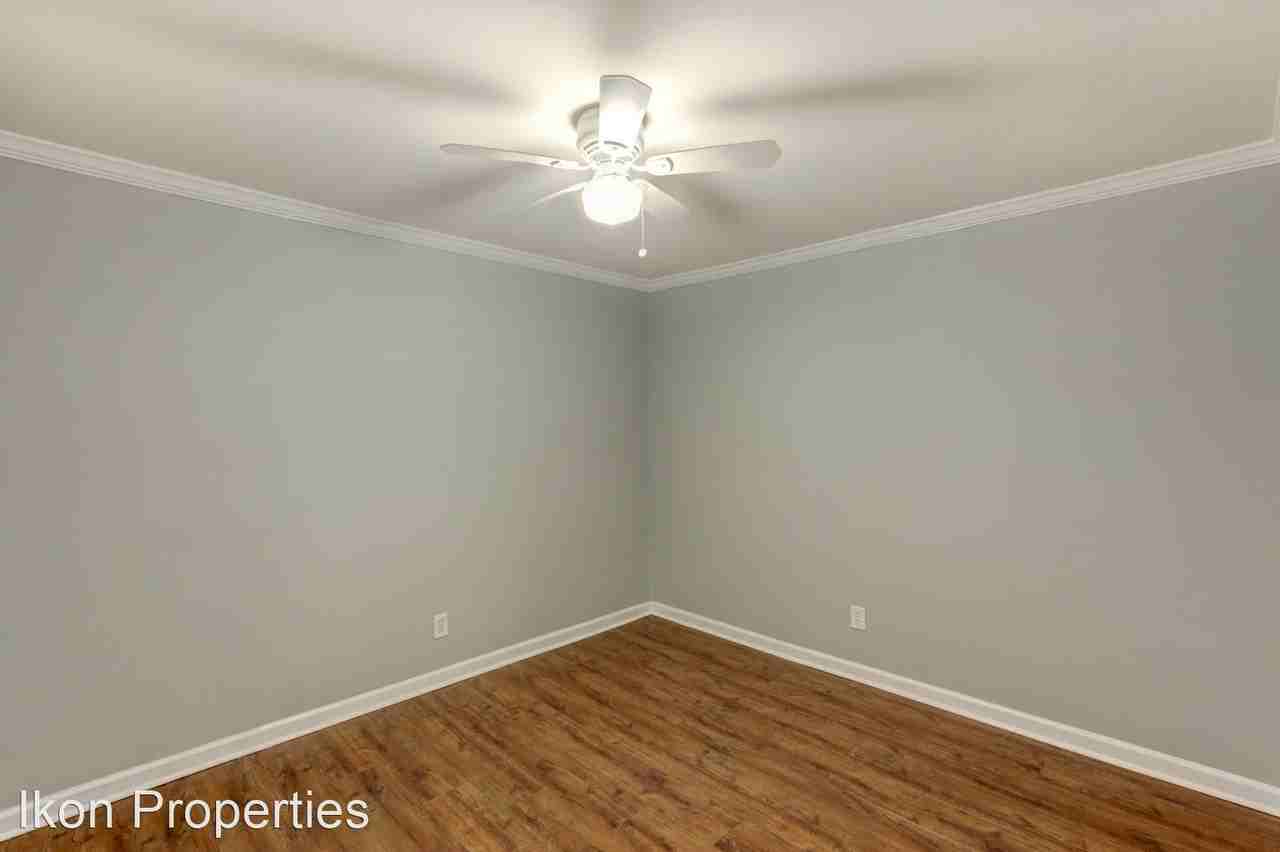 2008 E 42nd St - Photo 3 of 5