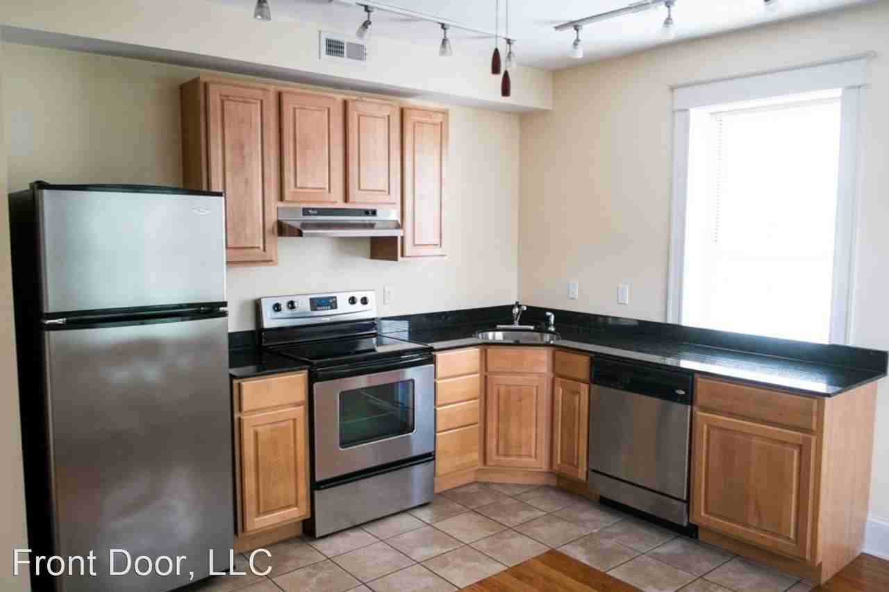 4501 Manchester Ave - Photo 3 of 10