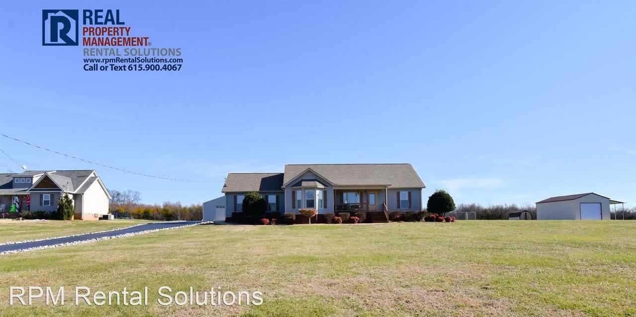 3070 Midland Rd - Photo 3 of 26