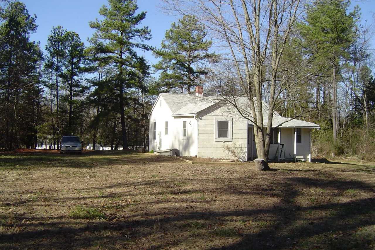 10325 James Madison Pkwy, King VA 22485 2 Bedroom House for