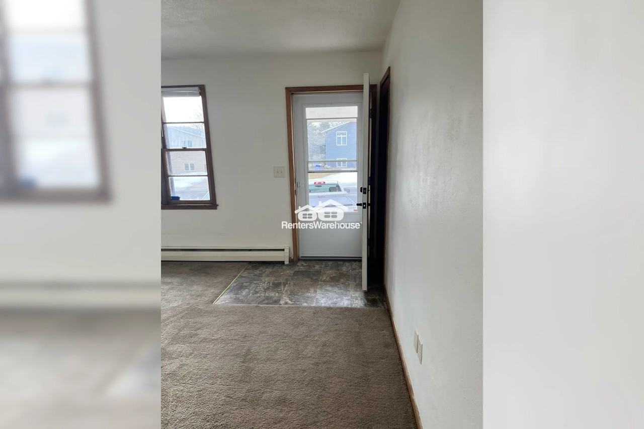 1705 Oak St Unit Uppr - Photo 2 of 18