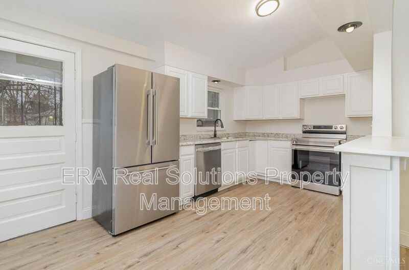 3612 Woodbine Ave - Photo 2 of 8