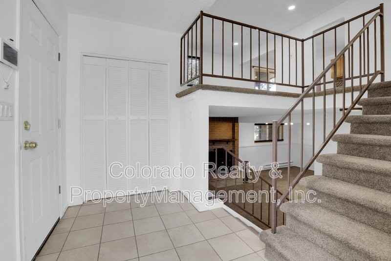 2533 S Crystal St - Photo 3 of 48