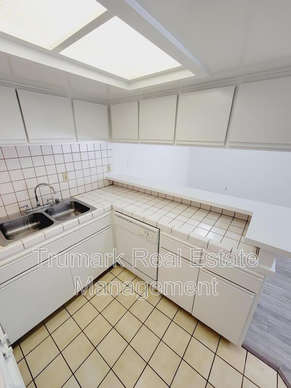 416 Milford St #D - Photo 5 of 26